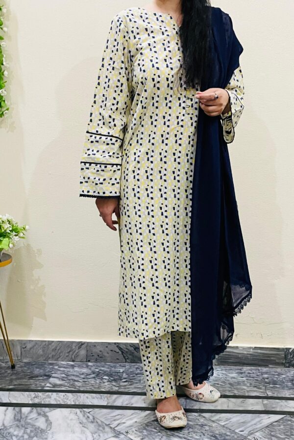 2-Pcs Printed Yellow & Blue Suit
